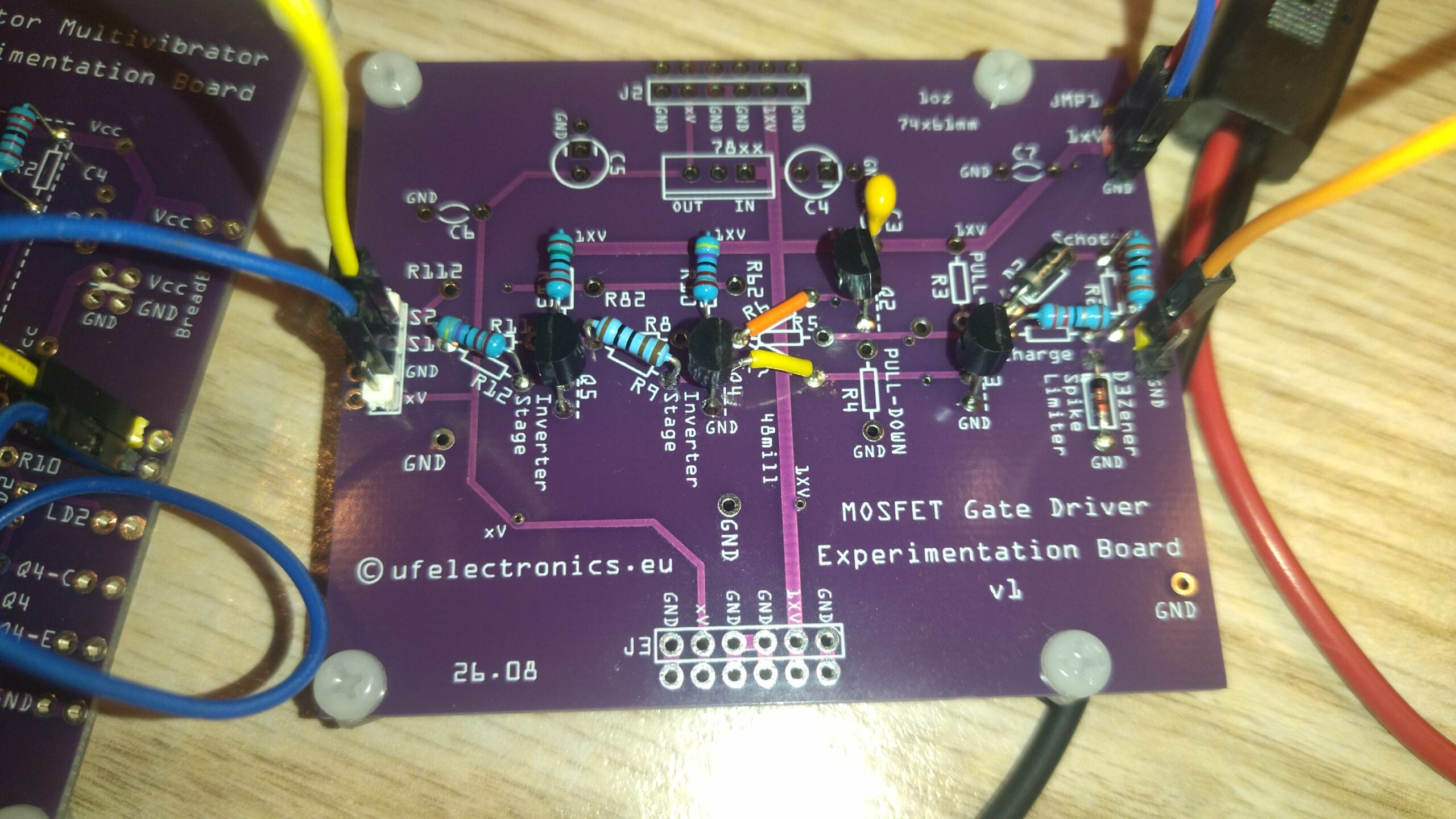 Understand MOSFET gate driving by building one with transistors